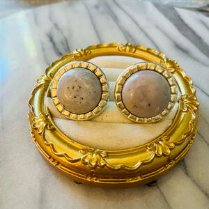 Vintage Large Acrylic Button Earrings Gray &‎ Silver Toned Round Statement 1980s